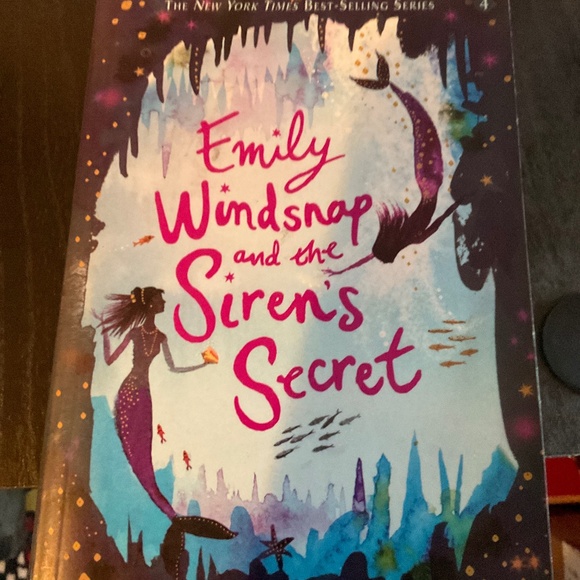Book - Emily Windsnap and the Siren’s Secret by Liz Kessler K57 - Picture 1 of 3